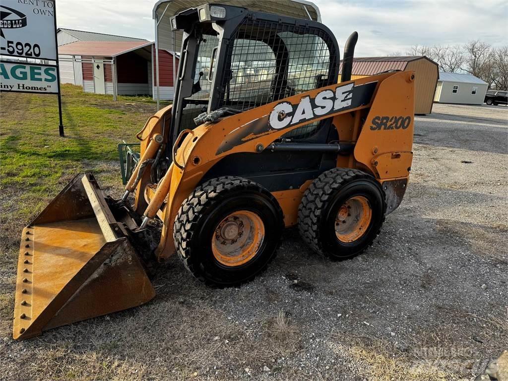 CASE SR250 Skid steer mini nakladalci