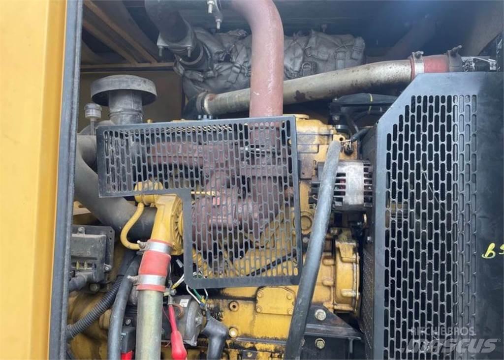 CAT 100 KW Dizelski agregati