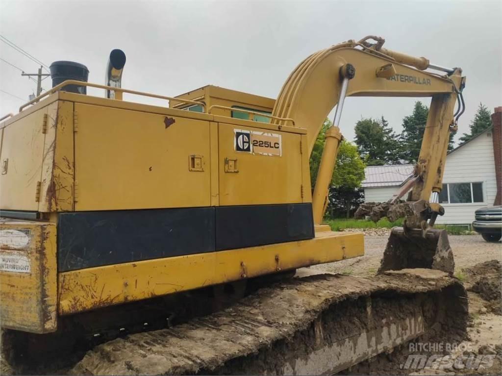 CAT 225 LC Bagri goseničarji