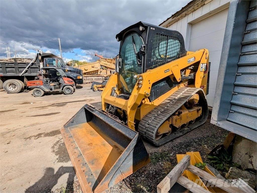 CAT 239D3 Skid steer mini nakladalci