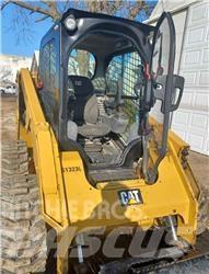 CAT 246D Skid steer mini nakladalci