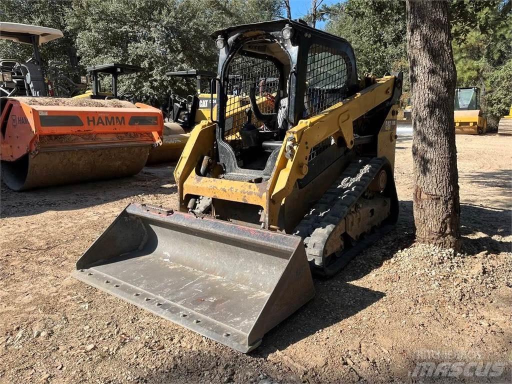 CAT 249D Skid steer mini nakladalci