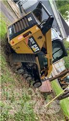 CAT 287D Skid steer mini nakladalci