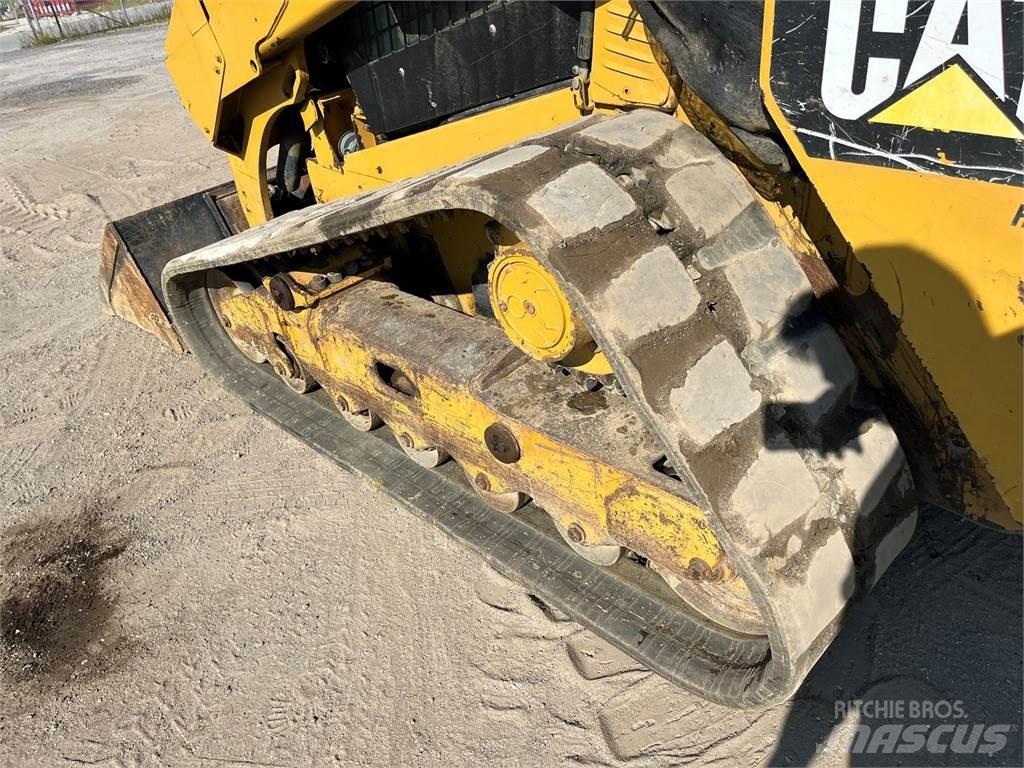 CAT 299D Skid steer mini nakladalci