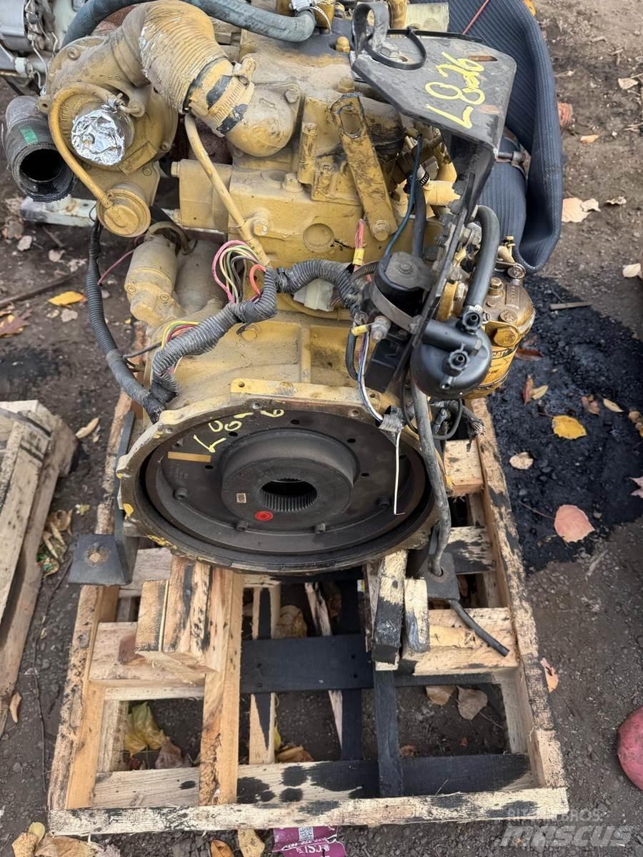 CAT 3024 Motorji
