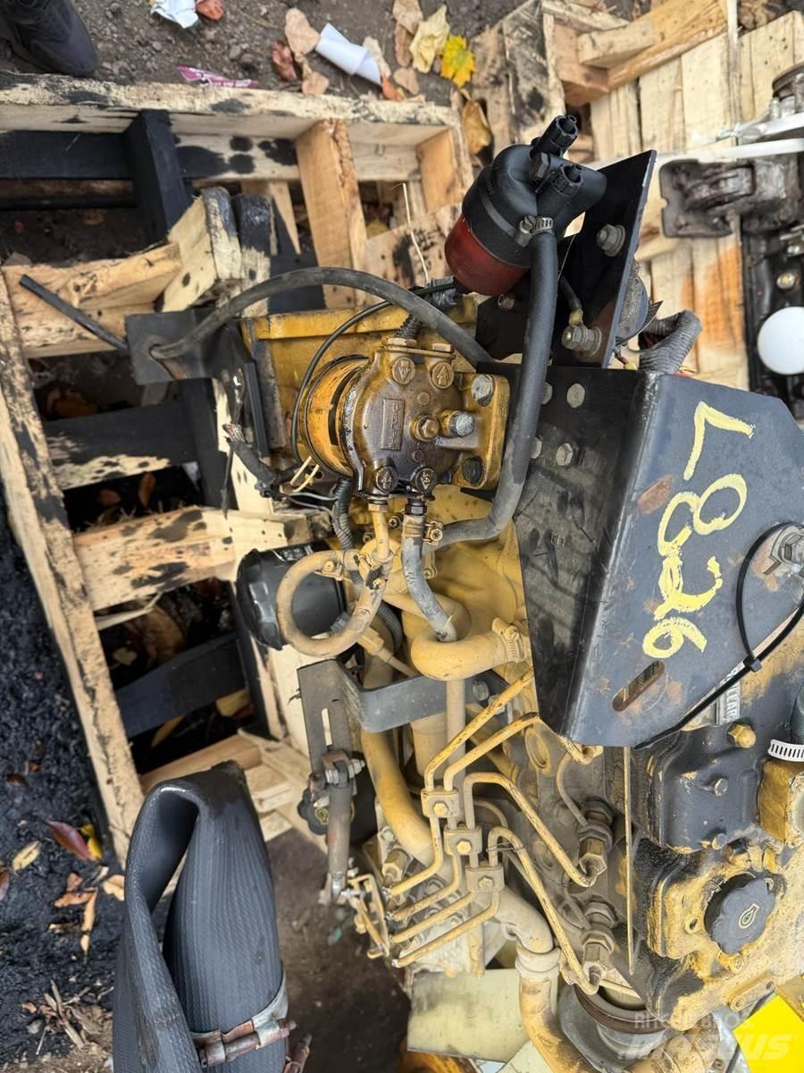 CAT 3024 Motorji