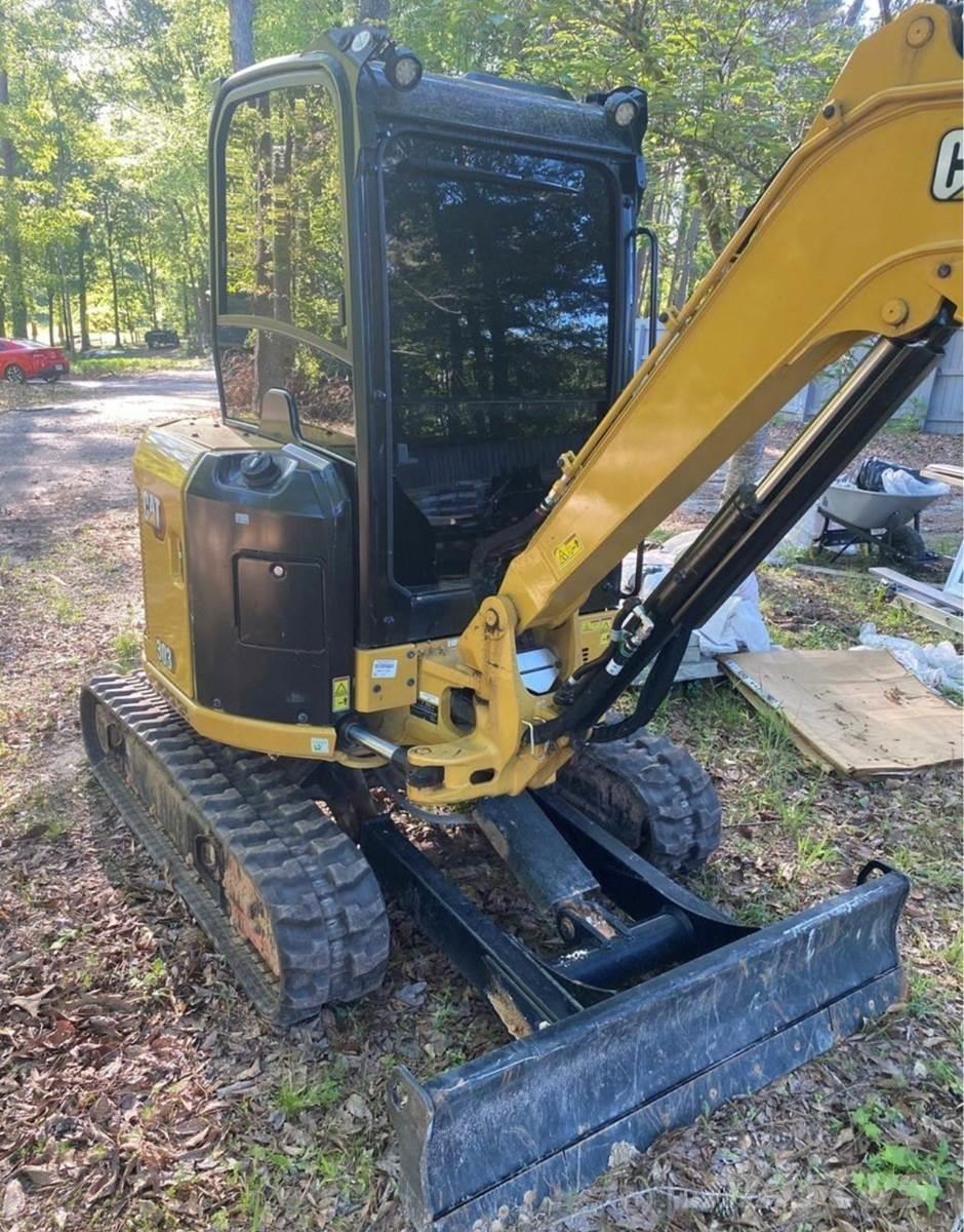 CAT 303 CR Mini bagri <7t