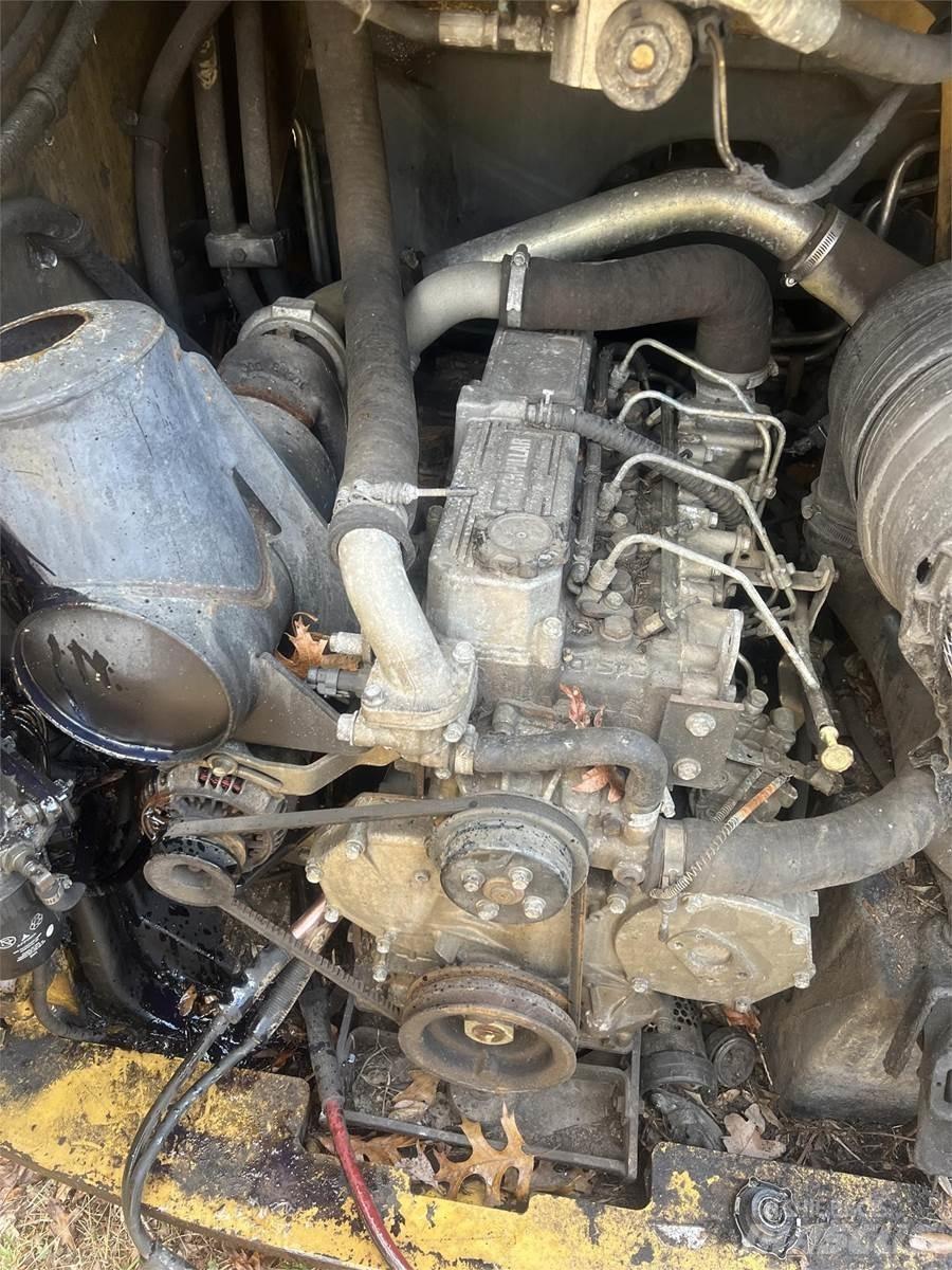 CAT 3044T Motorji