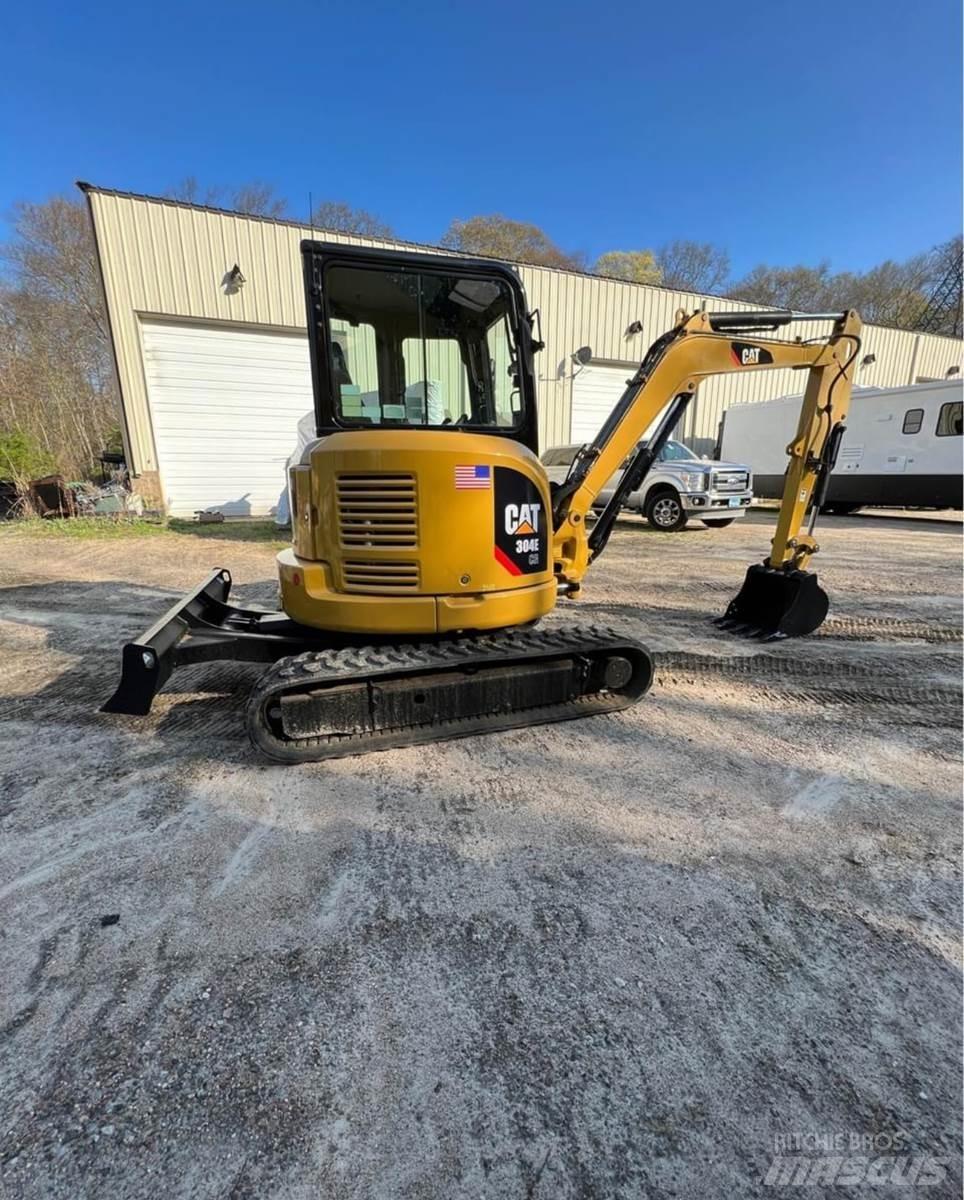 CAT 304E Mini bagri <7t