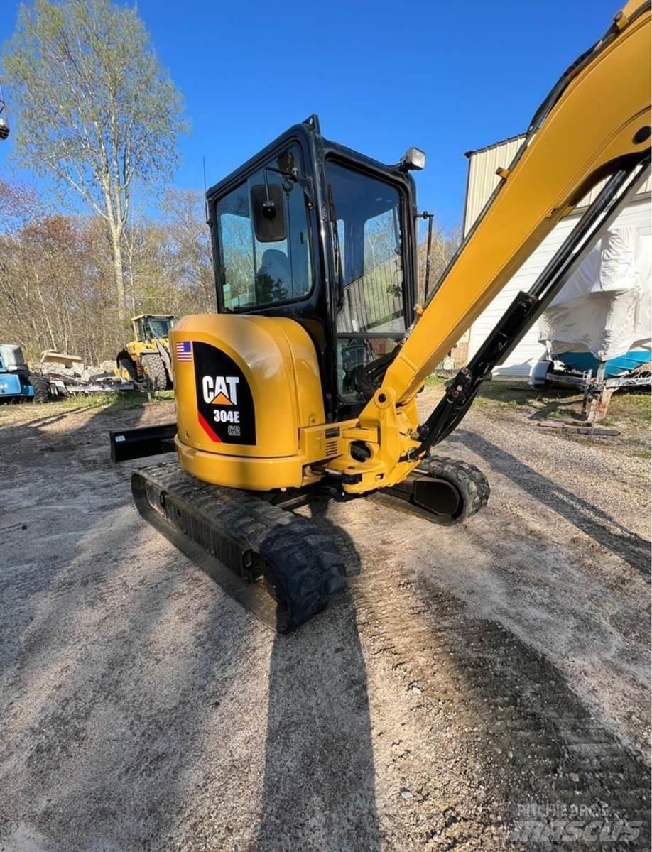 CAT 304E Mini bagri <7t