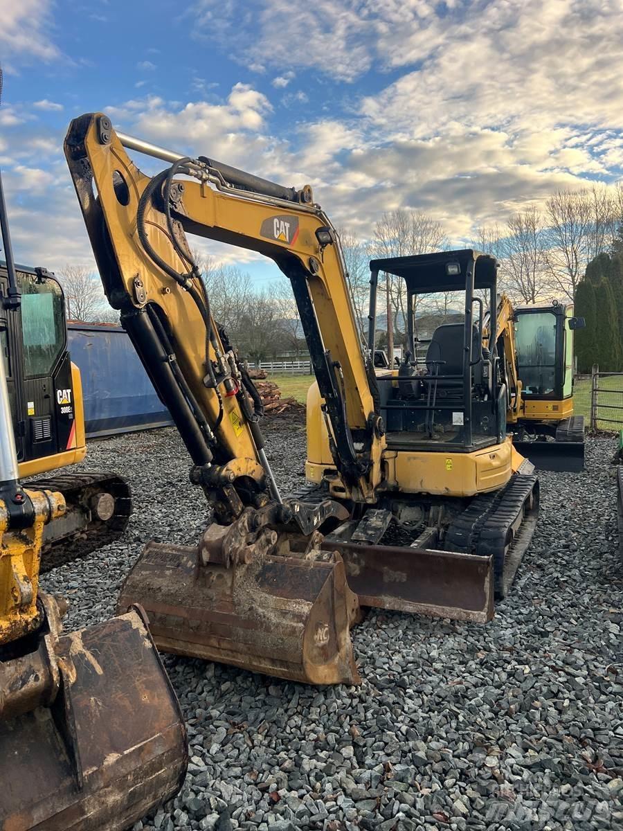 CAT 305 Mini bagri <7t