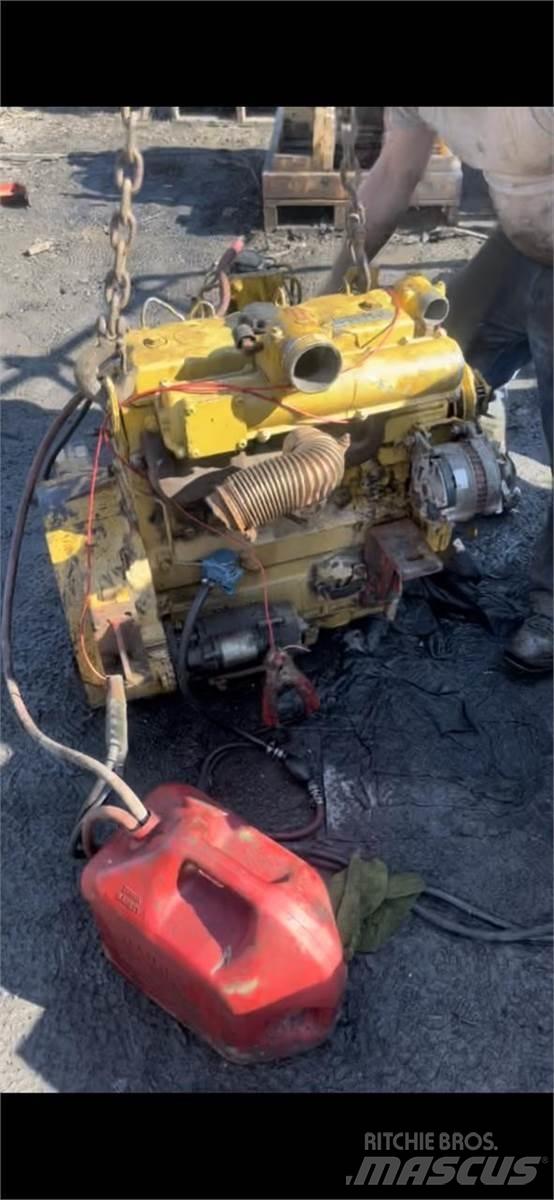 CAT 3054 Motorji