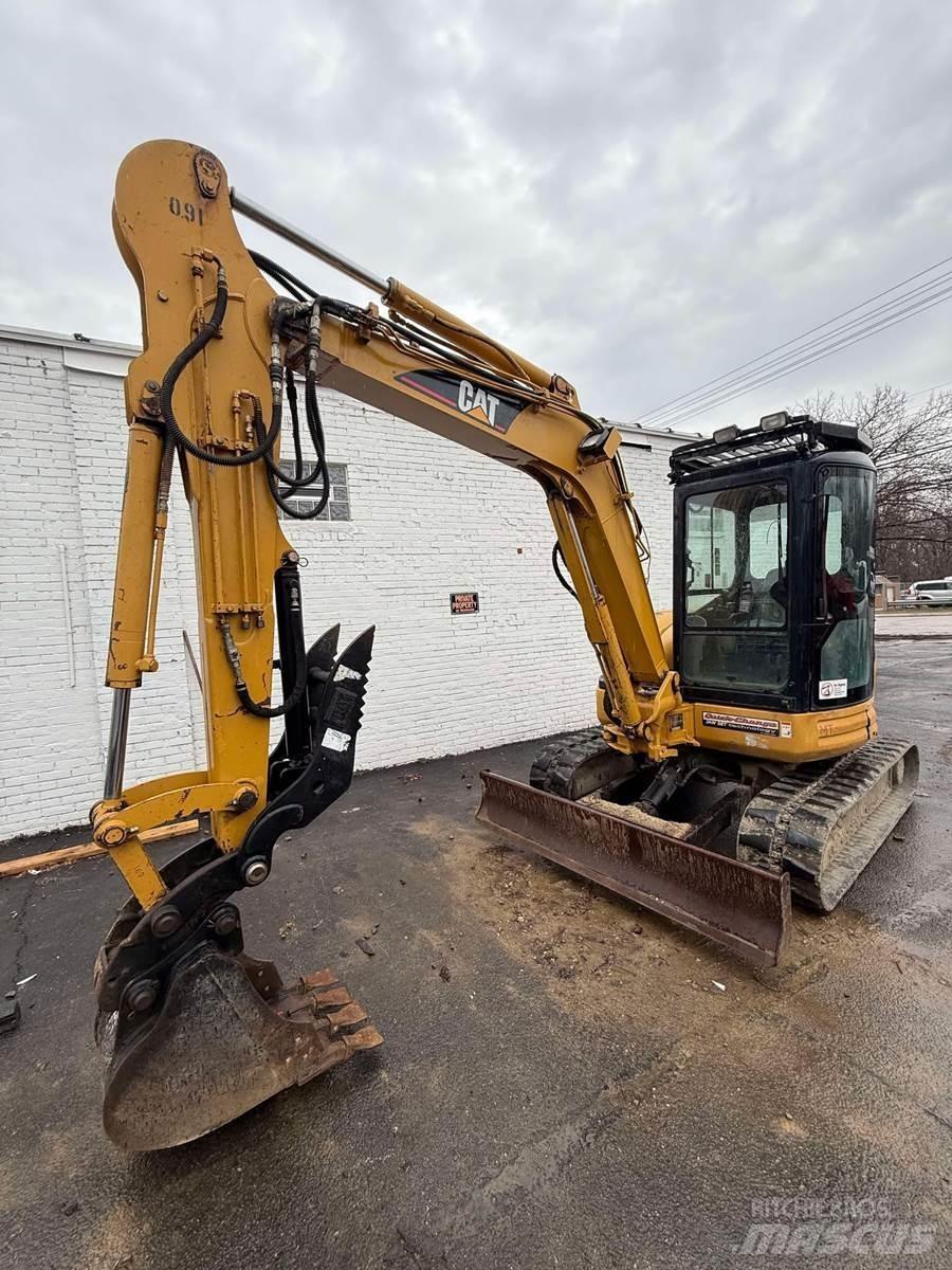 CAT 305CR Mini bagri <7t