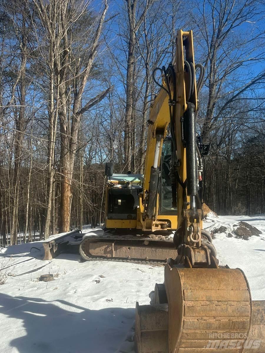 CAT 306CR Mini bagri <7t