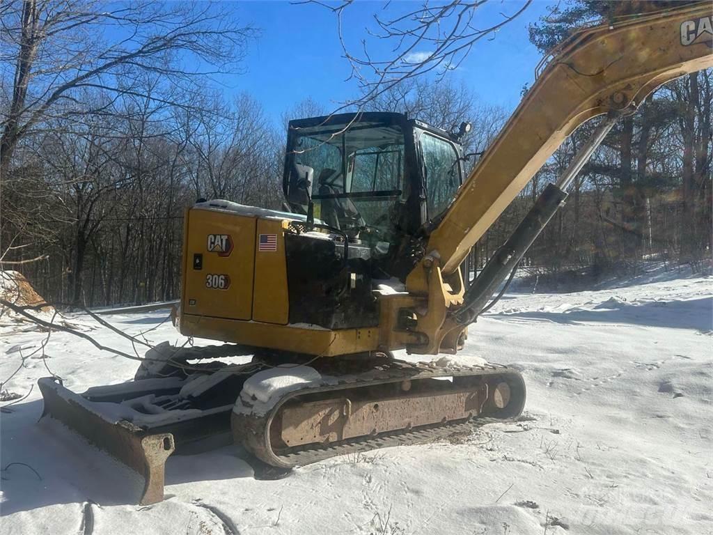 CAT 306CR Mini bagri <7t