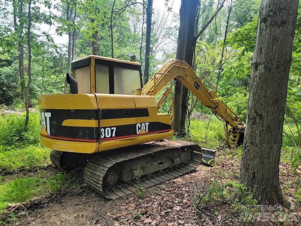 CAT 307 Bagri goseničarji