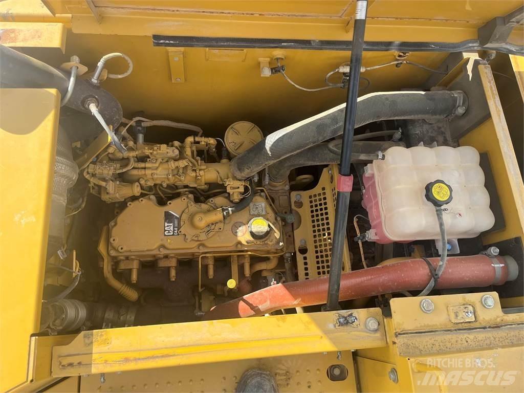 CAT 313FL Bagri goseničarji