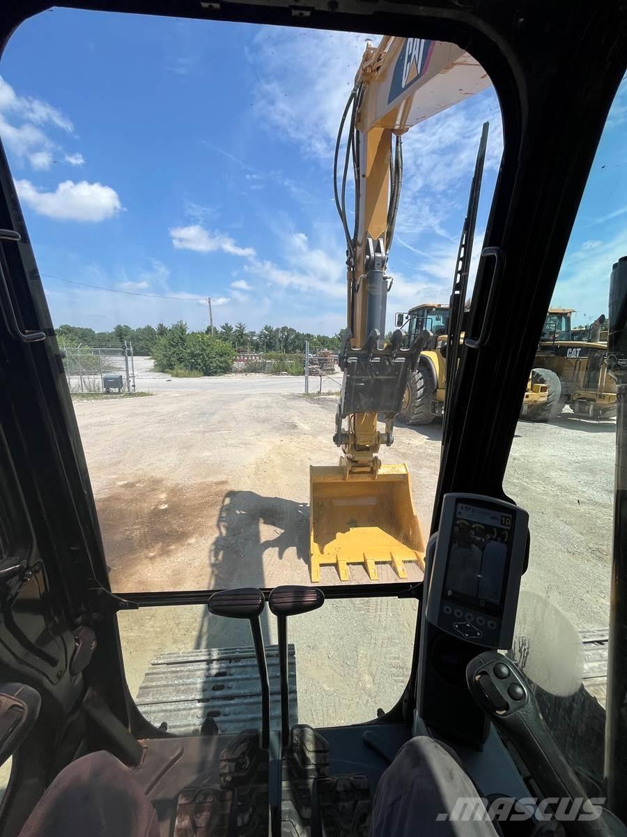 CAT 313FL Bagri goseničarji