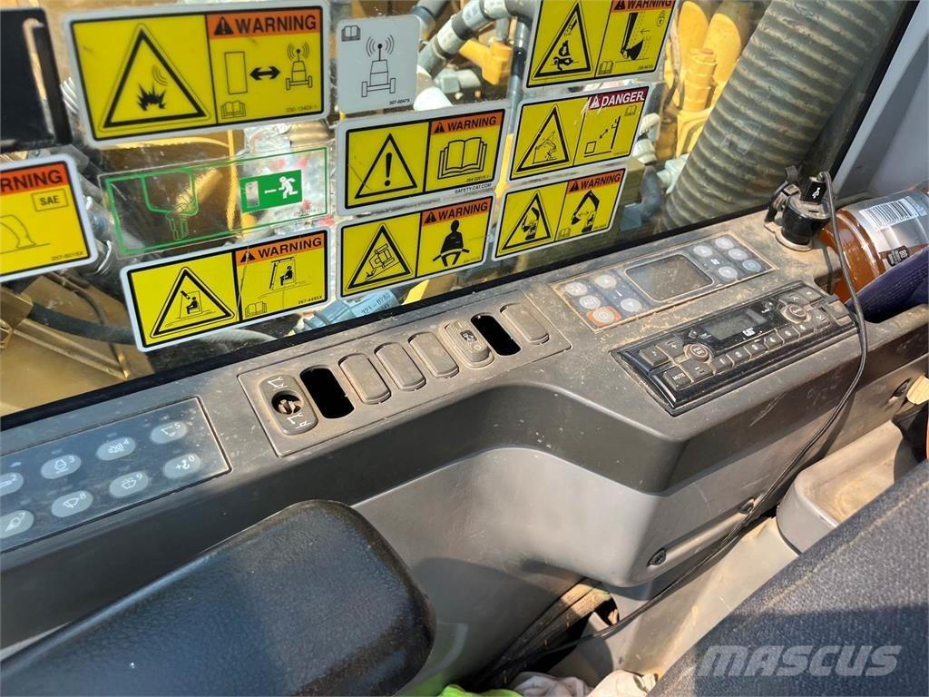 CAT 313FL Bagri goseničarji