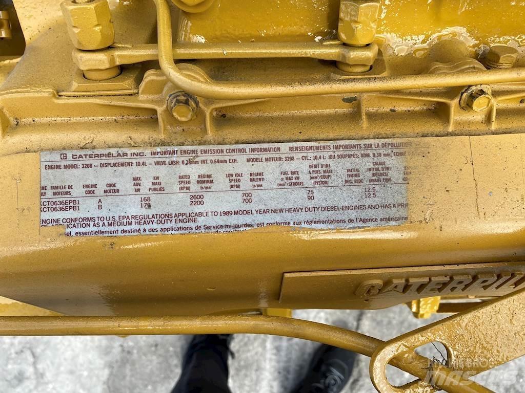 CAT 3208 Motorji
