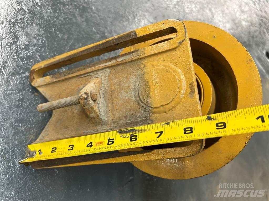 CAT 3208 Druge komponente