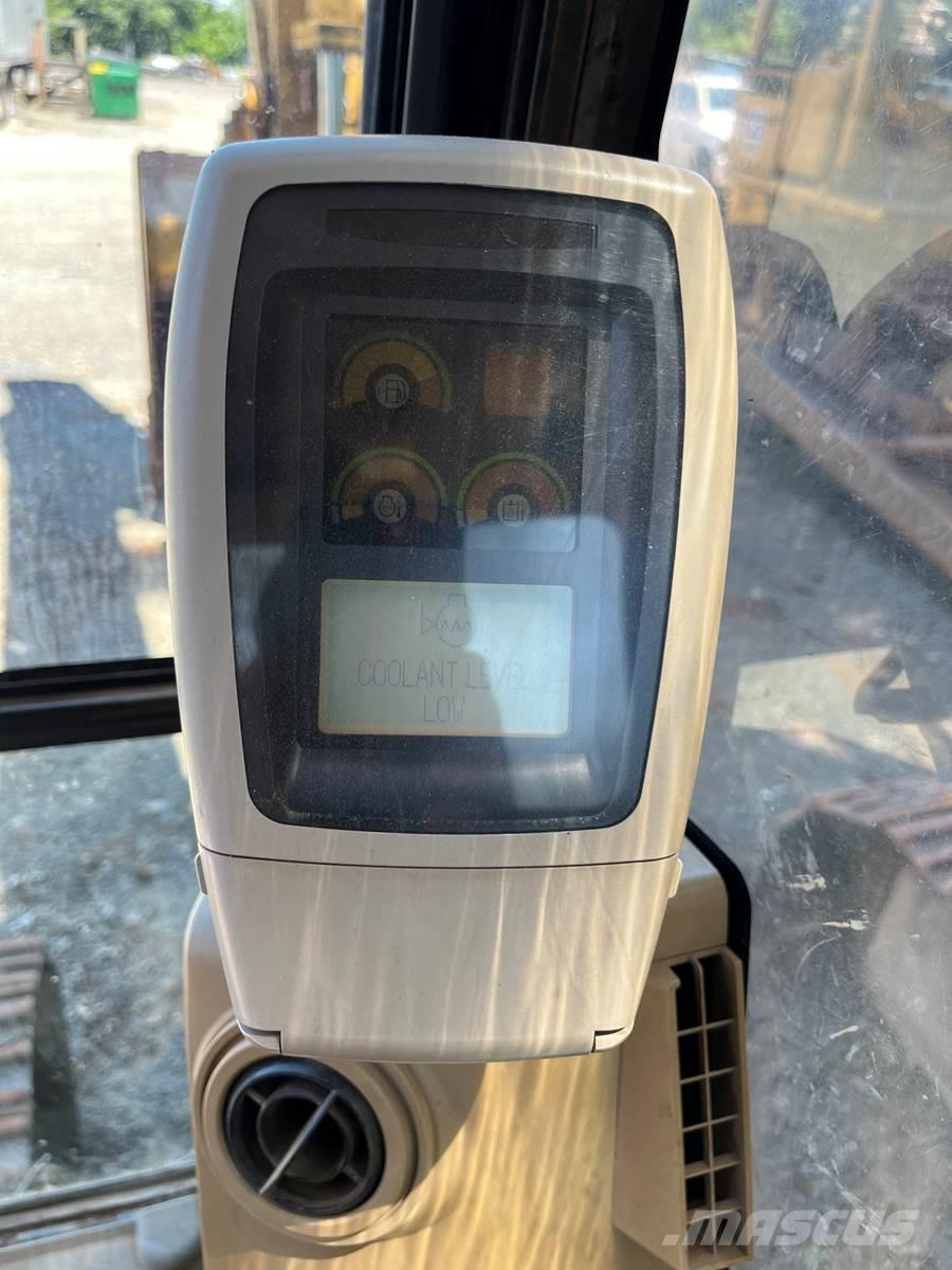 CAT 320CL Bagri goseničarji