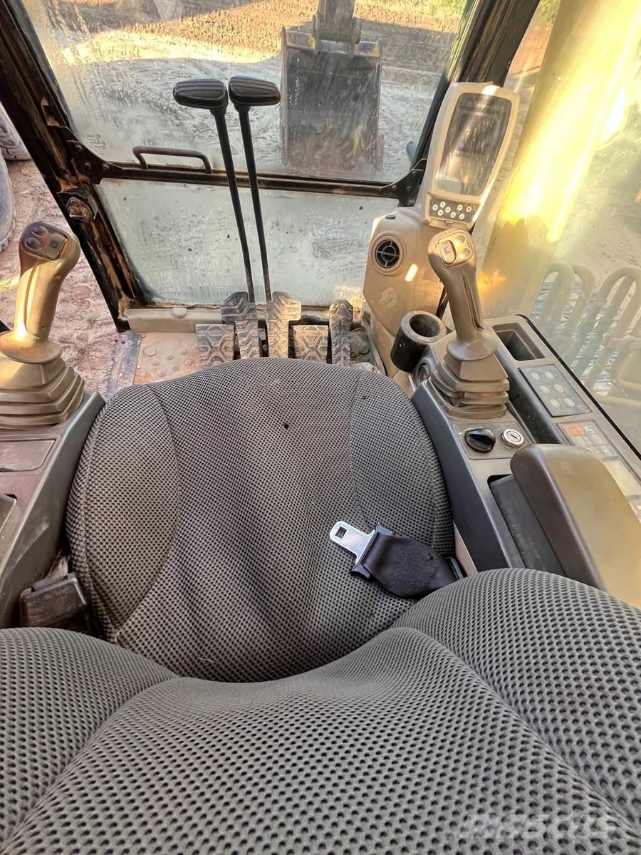 CAT 320CL Bagri goseničarji