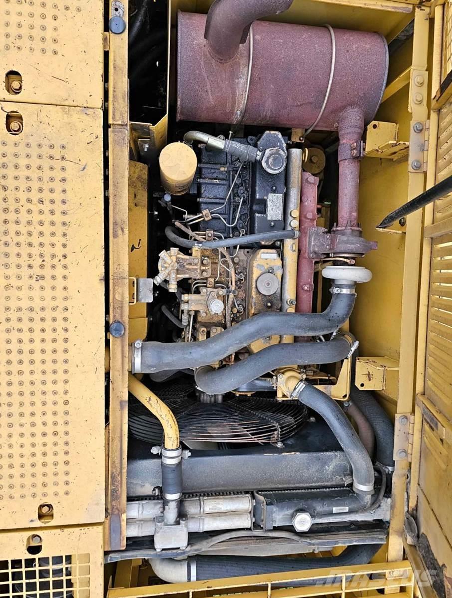 CAT 320CL Bagri goseničarji