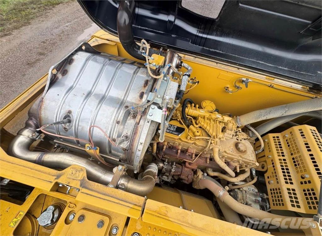 CAT 323FL Bagri goseničarji