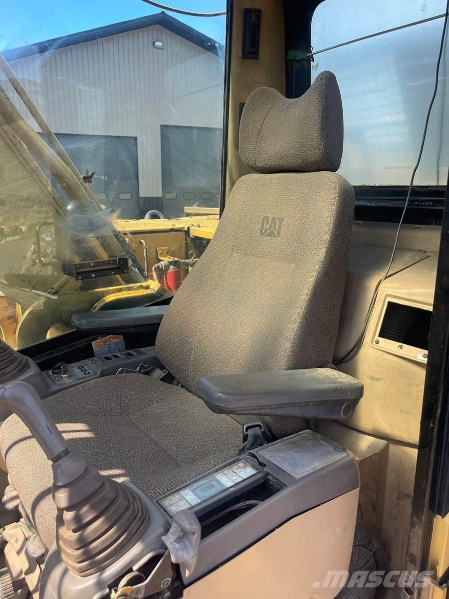 CAT 325BL Bagri goseničarji