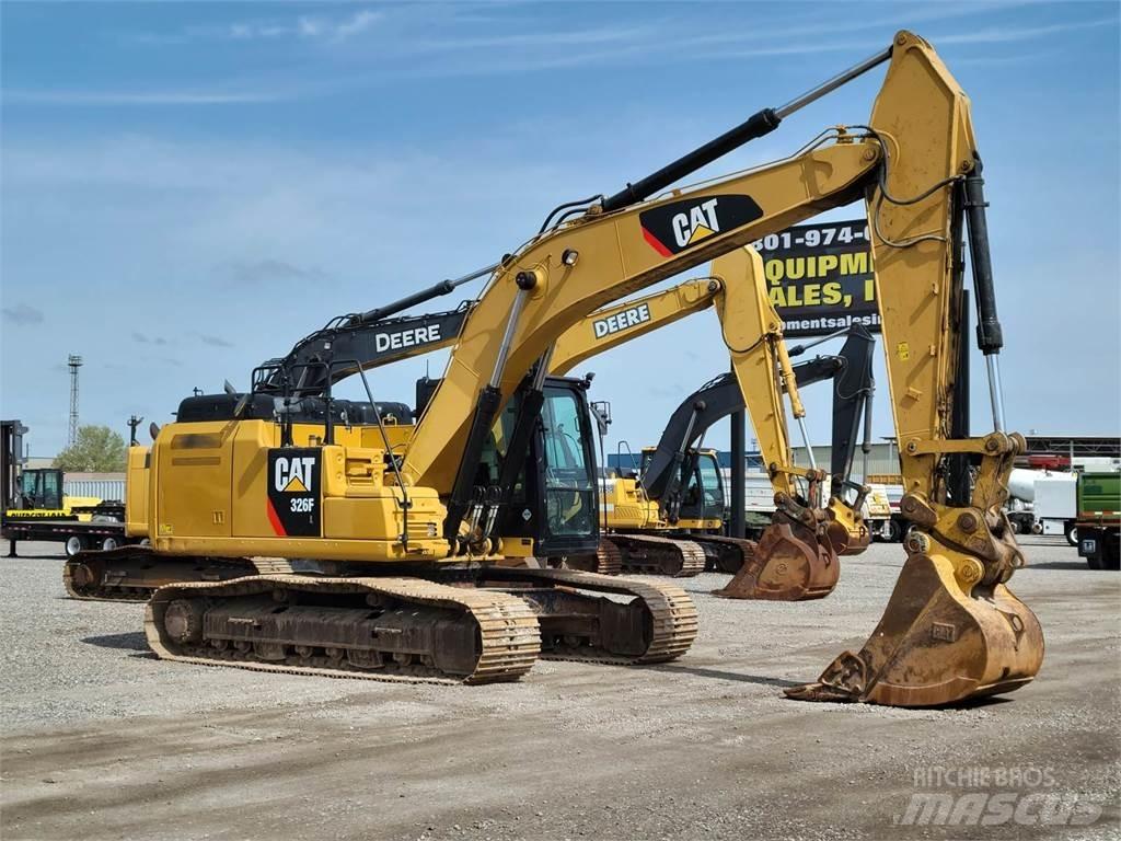 CAT 326F Bagri goseničarji