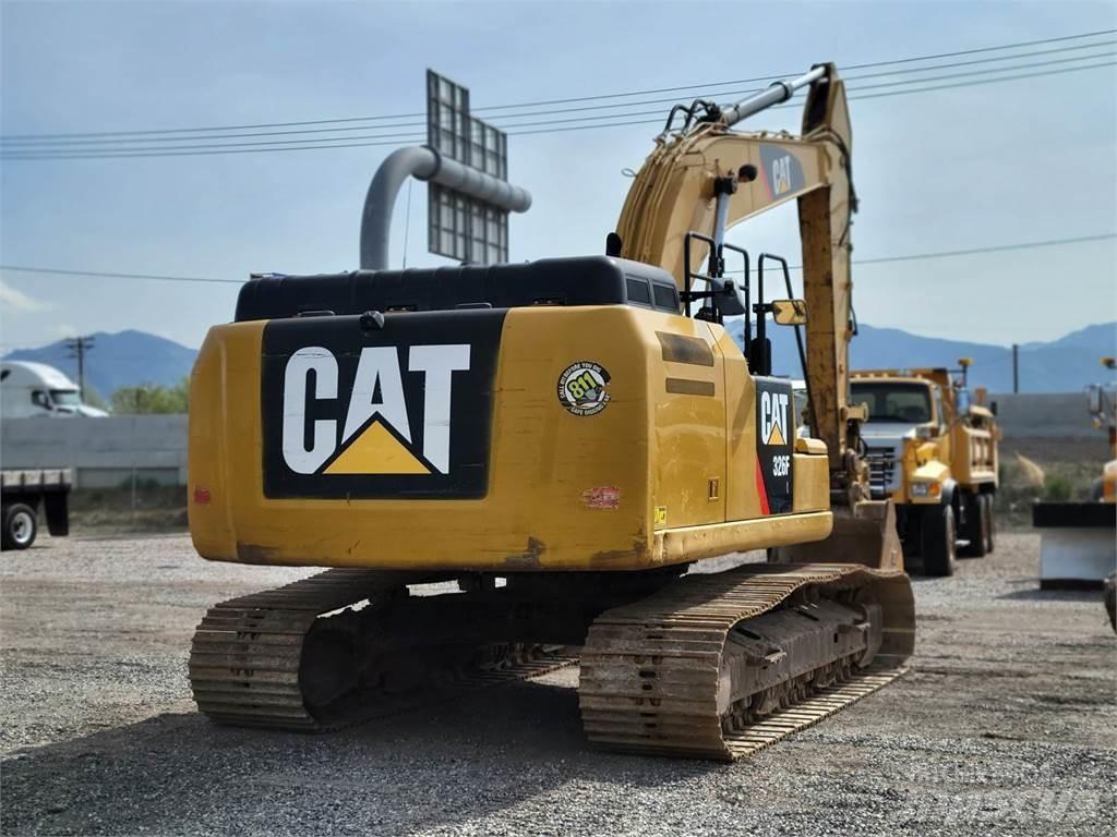CAT 326F Bagri goseničarji