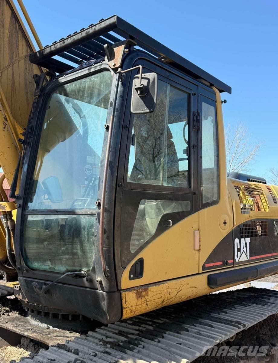 CAT 330C Bagri goseničarji