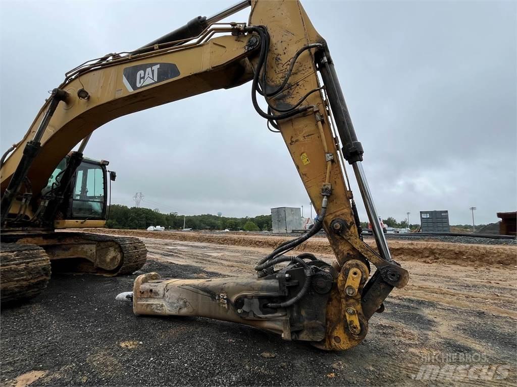 CAT 330DL Bagri goseničarji