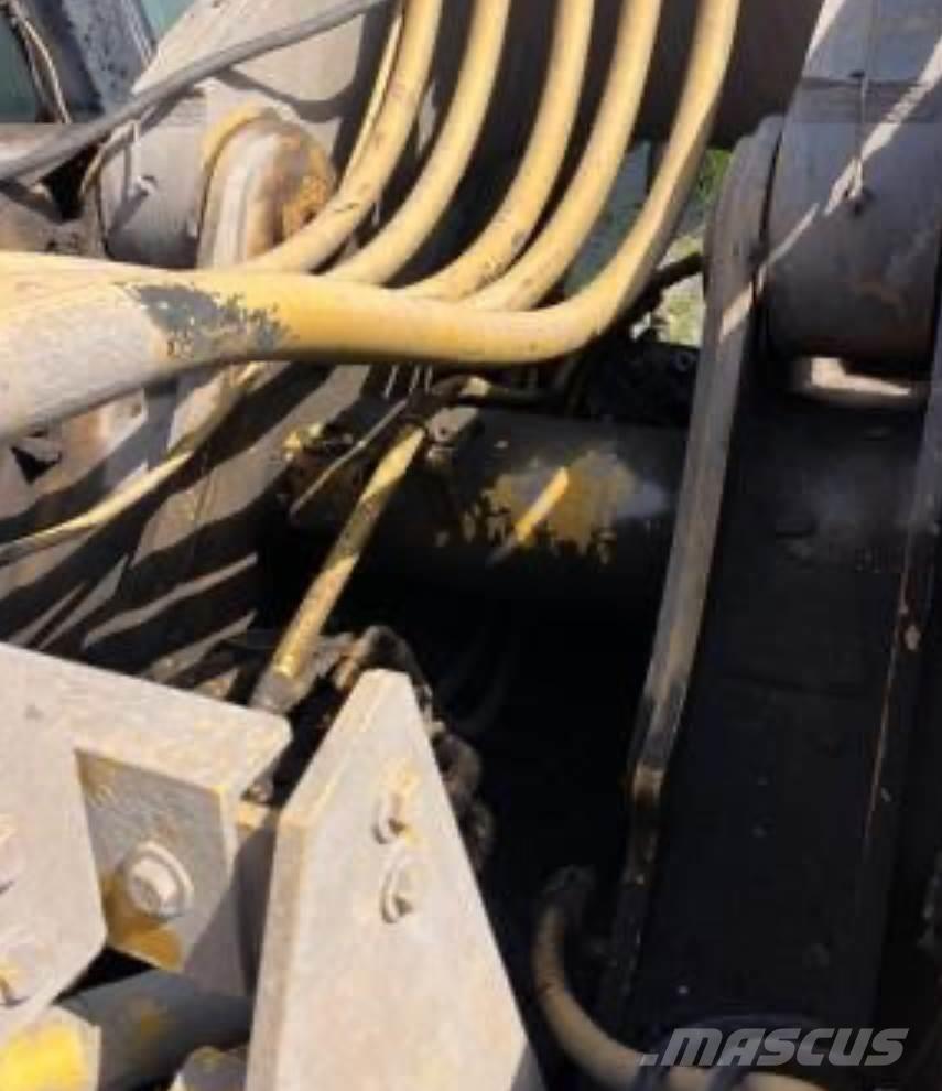 CAT 390FL Bagri goseničarji