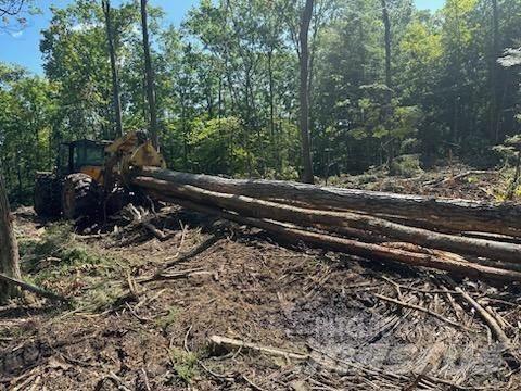 CAT 525 Skiderji