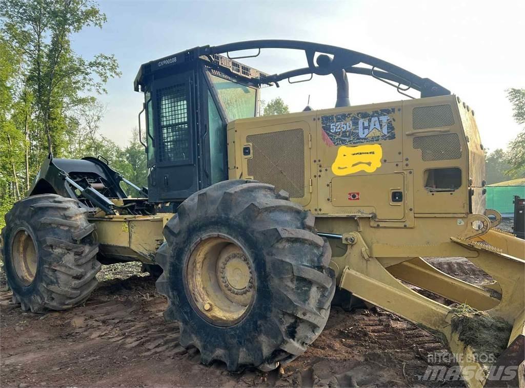CAT 525D Skiderji