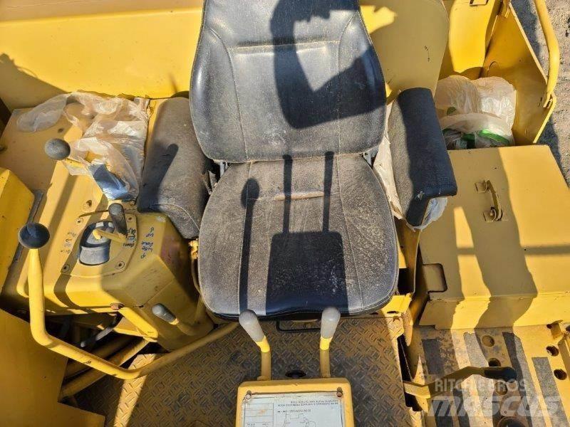 CAT 571G Buldožerji za polaganje cevi