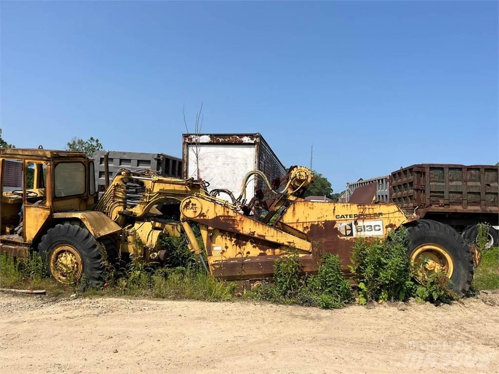 CAT 613C Strgalci