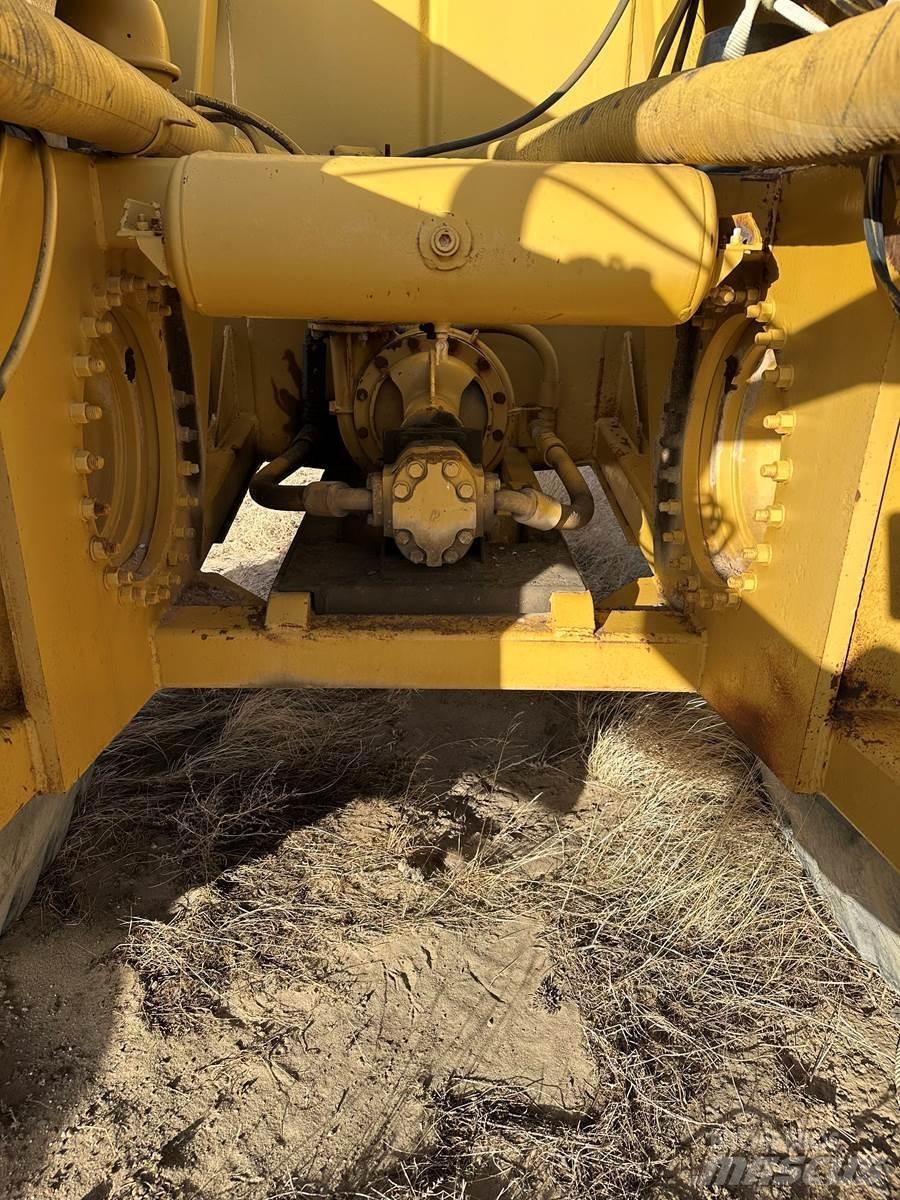 CAT 621B Tovornjaki za vodo