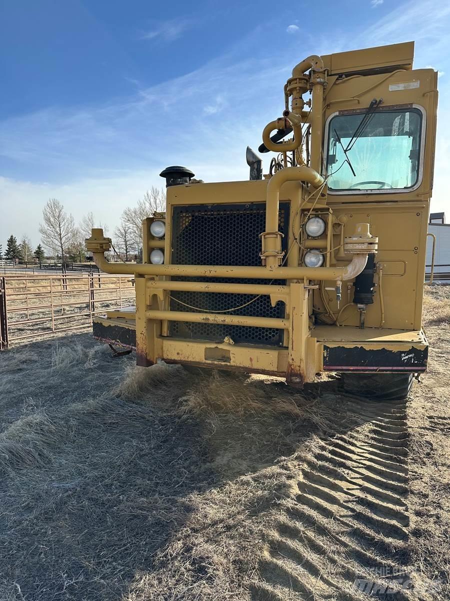 CAT 621B Tovornjaki za vodo