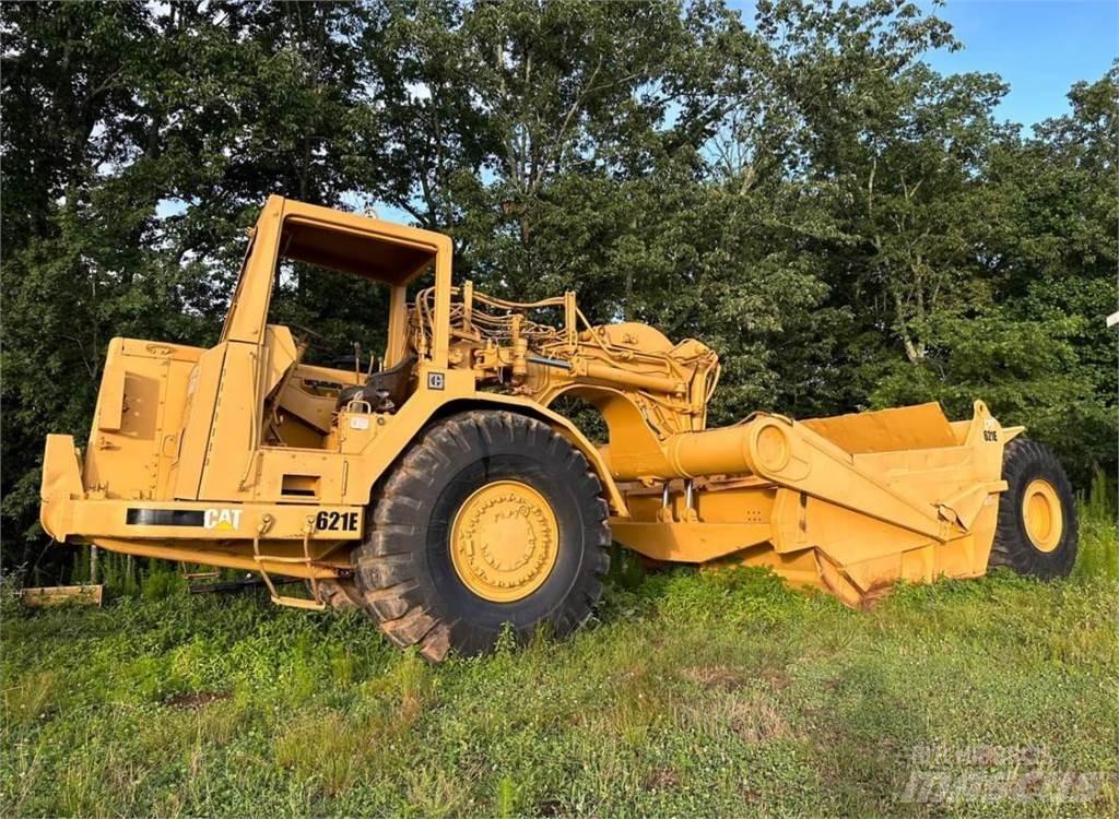 CAT 621E Strgalci