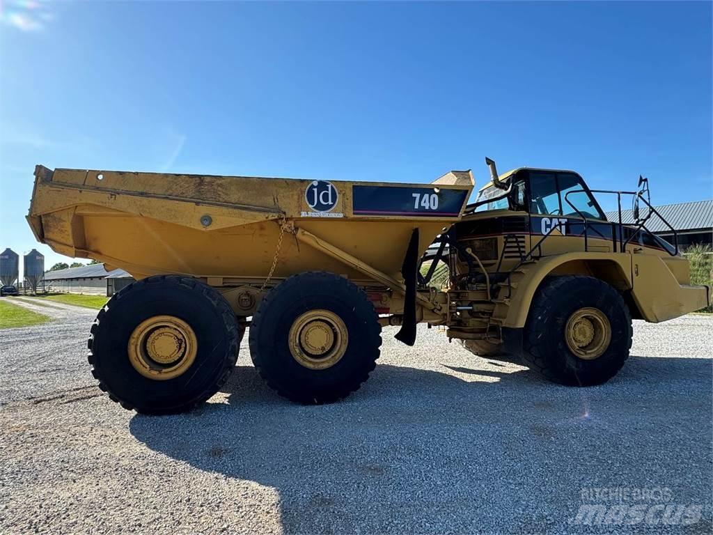 CAT 740 Zglobni demperji