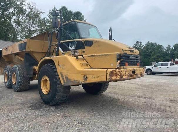CAT 740 Zglobni demperji