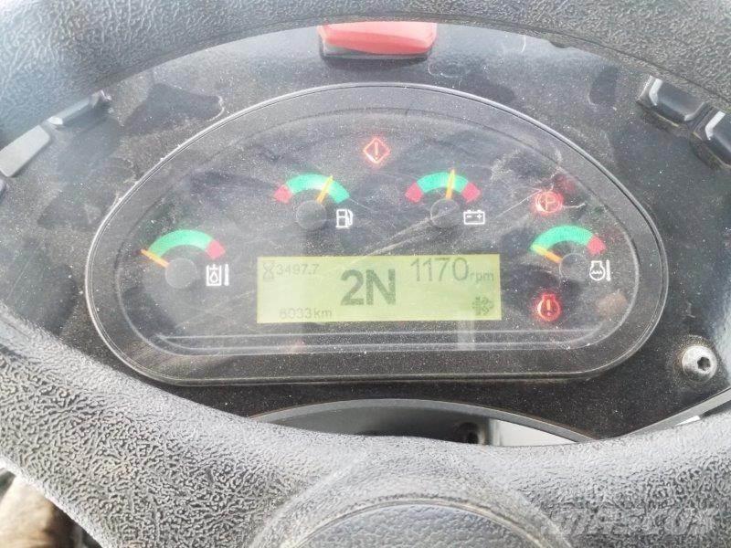 CAT 906M Kolesni nakladalci