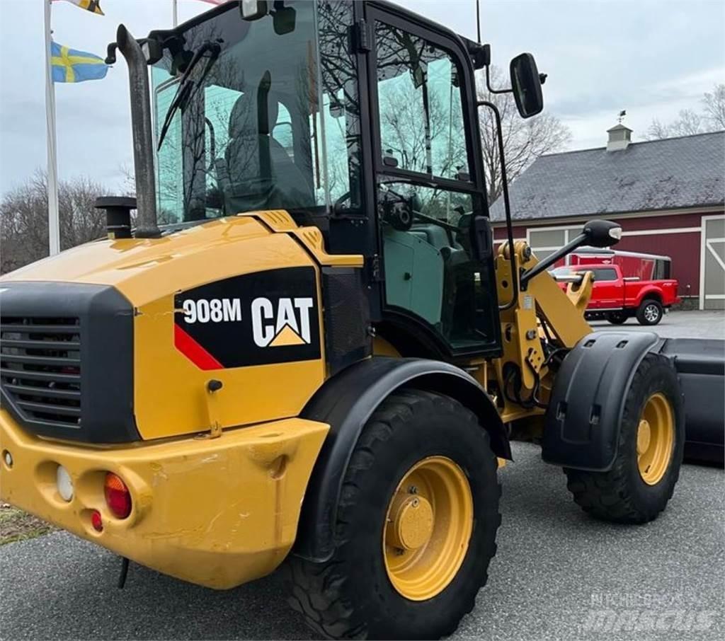 CAT 908M Kolesni nakladalci