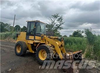 CAT 924F Kolesni nakladalci