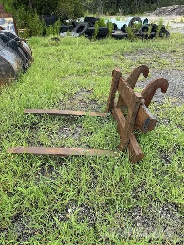 CAT 924G Kolesni nakladalci