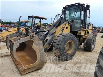 CAT 924H Kolesni nakladalci