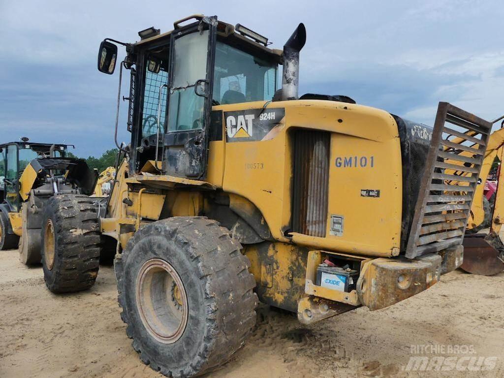 CAT 924H Kolesni nakladalci